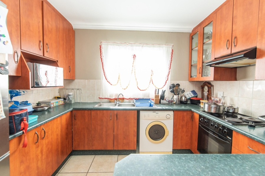 3 Bedroom Property for Sale in Parsonsvlei Eastern Cape